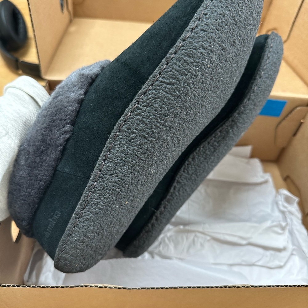 Columbia Black Women's Slippers Duchess Hill Size 9